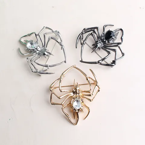 Halloween Spinne Brosche Zinklegierung Strass Insekten Nadel Unisex Anzug Abzeichen Kristall Tier Anstecknadeln Modeschmuck
