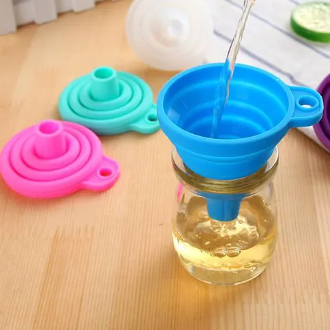 Foldable Telescopic Funnel Large Caliber TPR Kitchen Liquid Dispensing Funnel Portable Folding Oil Water Funnel Tool