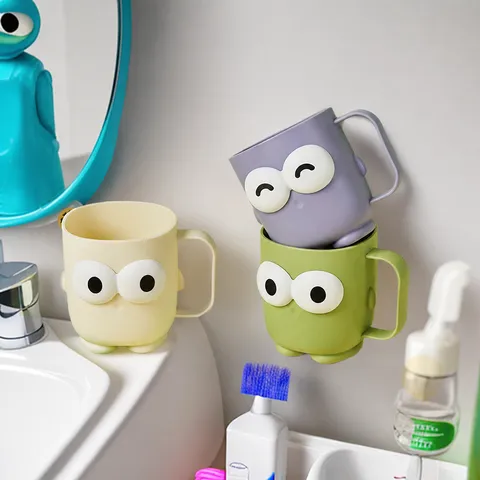 Cute Big Eye Kids Mouthwash Cup Plastic Toothbrush Holder With Handle Kids Bathroom Wash Mug Portable Drinking Cup