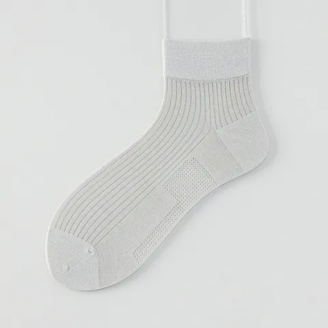 Men Mulberry Silk Mid Calf Socks Summer Thin Deodorant Sweat Absorbing Breathable Mesh Seamless Business Casual Dress Socks