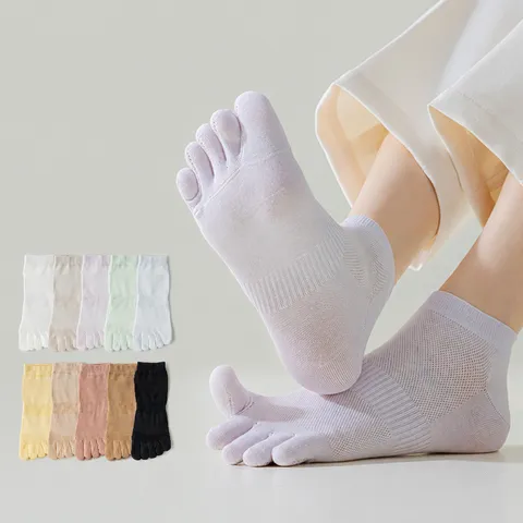 Women's Five Toe Socks Cotton Thin Breathable Anti Odor Short Crew Socks Solid Color Split Toe Casual Socks