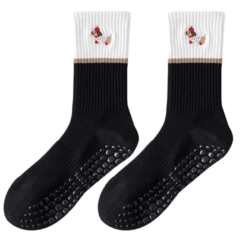 Women Professional Fitness Pilates Yoga Socks Mid Calf Cotton Blend Anti Slip Breathable Athletic Sports Socks