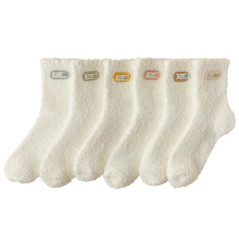 Invierno Mujer Espesada Cálida Calcetines de Dormir de Forro Polar de Coral Lindo Etiqueta de Tela Color Sólido Suave Acogedor Térmico Calcetines de Tubo Medio