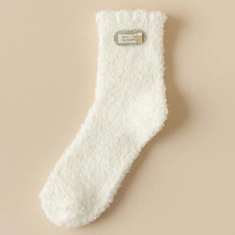 Invierno Mujer Espesada Cálida Calcetines de Dormir de Forro Polar de Coral Lindo Etiqueta de Tela Color Sólido Suave Acogedor Térmico Calcetines de Tubo Medio