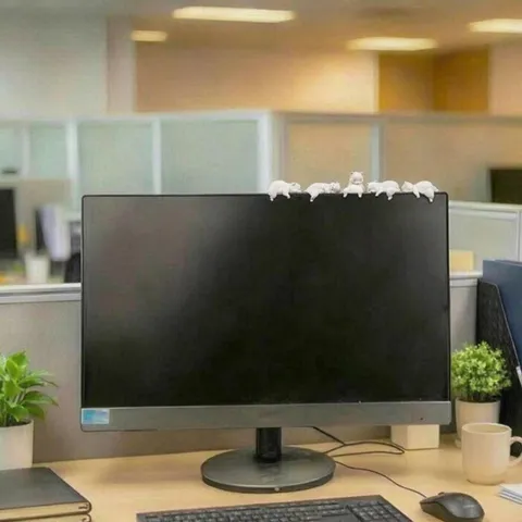 Niedliche Cartoon PVC Eisbär Monitor Kante Figur Heilung Stil Desktop Ornament Mini Tier Skulptur Bildschirm Dekoration