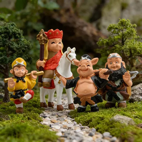 Cute Resin Cartoon Figurine Miniature Ornament Desk Accent Decor Chinese Mythological Characters Journey To The West Sculpture For Landscape Micro 造景 Desktop Gift Home Office Decoration