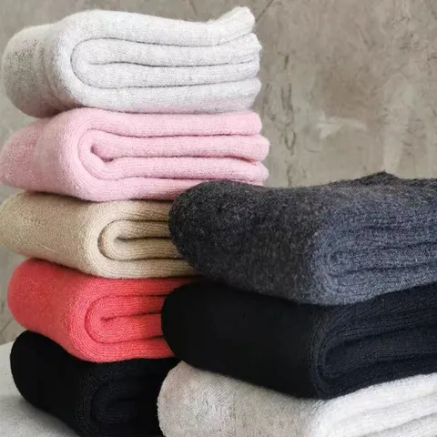 Men Women Thickened Thermal Wool Socks Winter Warm Terry Crew Socks Cold Weather Snow Boot Socks Fleece Lined Socks