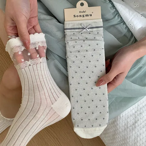 Chaussettes Moyennes en Maille à Pois Mignons pour Femmes Chaussettes en Coton Décontractées à Volants et Nœud Style Ins Coréen