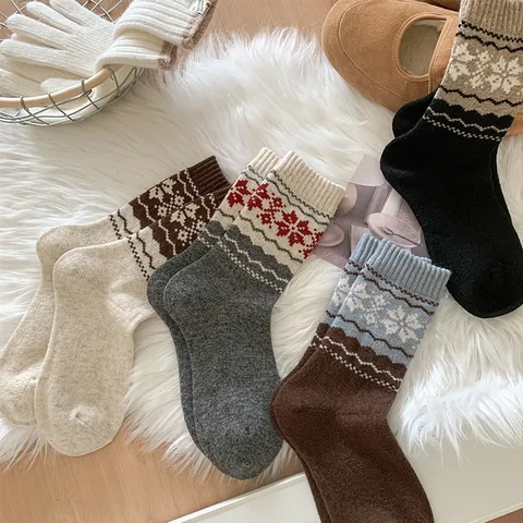 Chaussettes Hiver Vintage Fair Isle Mélange Laine Femmes Chaussettes Slouch Motif Flocon Bicolore Japonais Chaussettes Chaudes