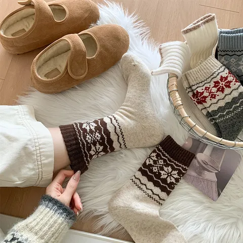 Chaussettes Hiver Vintage Fair Isle Mélange Laine Femmes Chaussettes Slouch Motif Flocon Bicolore Japonais Chaussettes Chaudes
