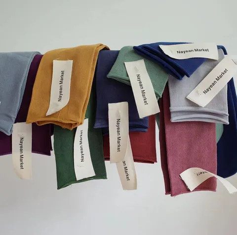Women Korean Style Solid Color Rolled Edge Mid Calf Cotton Socks Breathable Casual Candy Color Crew Socks