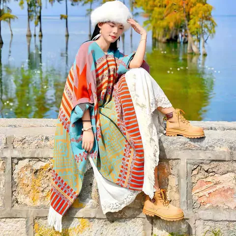 Damen Ethnisch Geometrisch Jacquard Gestrickter Poncho Retro Böhmisch Quasten Schal Kaschmir-Imitat Warm Pullover Umhang Reisen