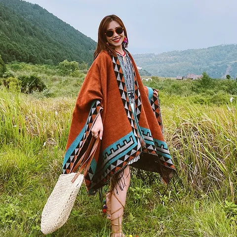 Boheemse Etnische Geometrische Kwast Cape Sjaal Dames Winter Warm Kasmiereffect Franje Wrap Sjaal Reizen Poncho