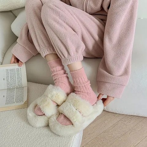Winter Verdickt Thermisch Plüsch Slouch Socken Für Damen Einfarbig Mittlerer Schlauch Warm Frottee Socken Lässig Tägliches Kaltes Wetter