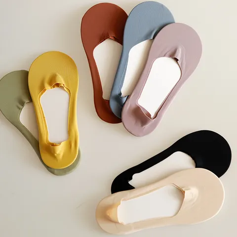 Women's Summer Thin Ice Silk Invisible Socks Low Cut Anti-Slip Solid Color Breathable Shallow Mouth Short Boat Socks
