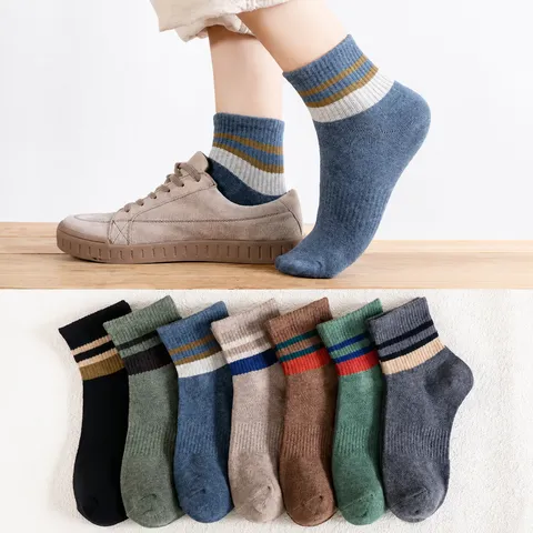 Men's Casual Crew Socks Japanese Style Striped Breathable Cotton Blend Sport Socks Spring Summer Fashion Hosiery