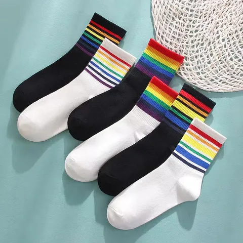 Unisex Striped Crew Socks Colorful Rainbow Stripe Fashion Casual Breathable Daily Sports Socks