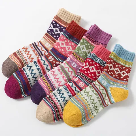 Women's Thickened Warm Mid-Calf Socks Vintage Ethnic Geometric Pattern Winter Thermal Crew Socks