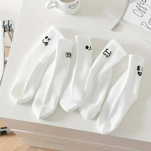 Women Cute Funny Expression Mid-Calf Casual Polyester Blend Breathable Sweat-Absorbent Crew Socks Daily Wear