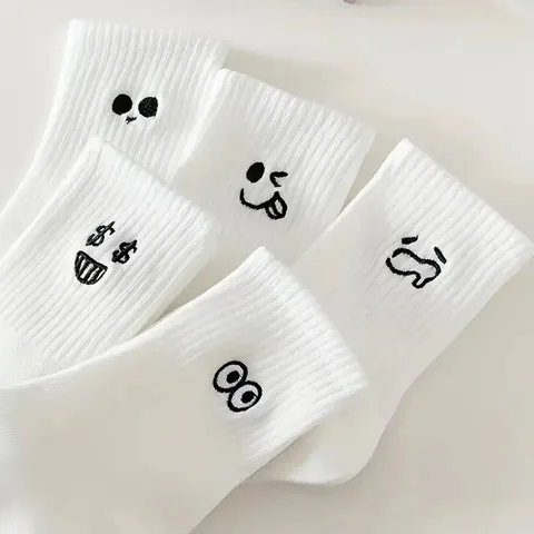 Women Cute Funny Expression Mid-Calf Casual Polyester Blend Breathable Sweat-Absorbent Crew Socks Daily Wear