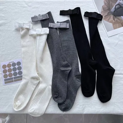 Damen Süße Schleife Vertikale Streifen Wadenlange Socken Baumwollmischung Süße Lolita Casual Tägliche Strumpfwaren