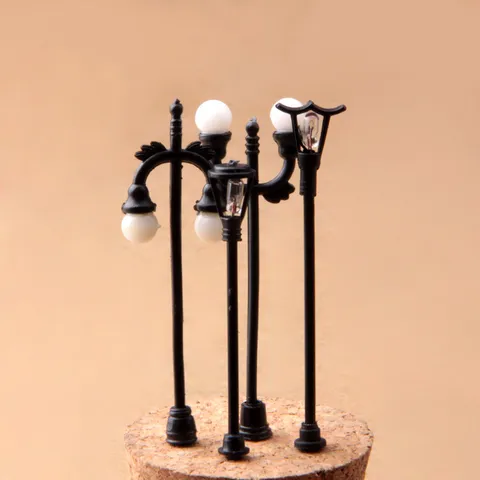 Miniature Plastic Street Light Model DIY Micro Landscape Garden Decor Succulent Terrarium Dollhouse Ornament