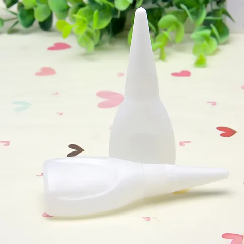 Super Colla Istantanea a Rapida Asciugatura per Accessori DIY Micro Paesaggio Bottiglia di Plastica Bianca Portatile Adesivo Forte