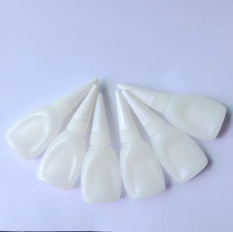 Super Colla Istantanea a Rapida Asciugatura per Accessori DIY Micro Paesaggio Bottiglia di Plastica Bianca Portatile Adesivo Forte