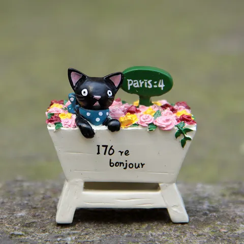 Ornamento Creativo Gatto Nero Giardino di Rose Micro Paesaggio in Resina Statuina da Giardino Miniatura Decorazione Piante