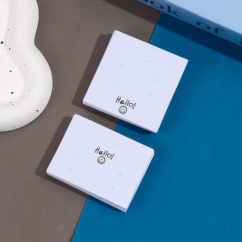 Tarjetas de Exhibición de Joyas de PVC Blanco Cara Sonriente Tarjetas de Embalaje de Pendientes Multiaujeros para Pendientes Almacenamiento
