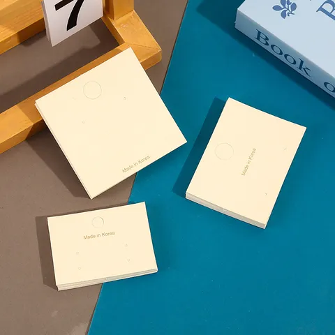 Tarjetas de Exhibición de Pendientes de Papel Minimalista Soporte de Embalaje de Joyas de Cartón Beige para Aretes