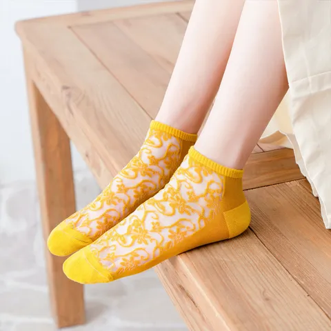 Women's Vintage Thin Glass Silk Cotton Mesh Short Socks Ladies Breathable Low Cut Ankle Socks Summer Fashion Hosiery
