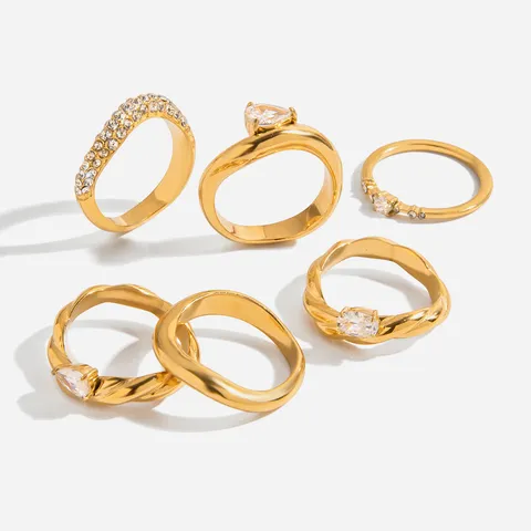 Europäischer Amerikanischer Edelstahl Zirkon Ring Mode Geometrisch Minimalistisch Vergoldeter Ring Damen Schmuck