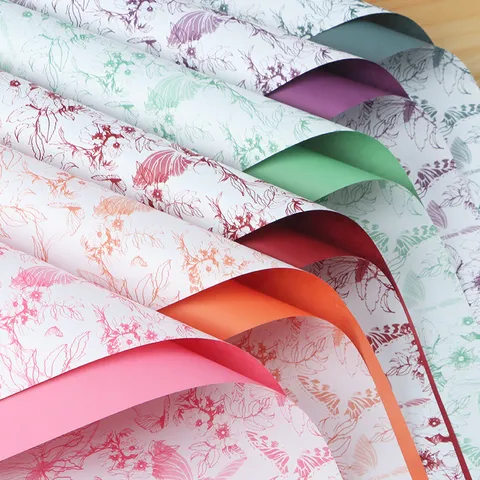 Película Perlada Impermeable Papel de Envoltura de Flores Impresión de Mariposa Floral Material de Embalaje de Ramo para Regalo de Florista