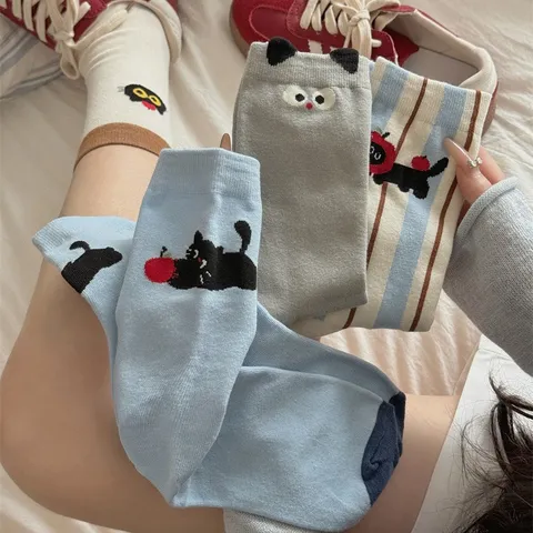 Women Cute Cartoon Black Cat Embroidered Mid-Tube Socks Spring Autumn Sweet Style Cotton Casual Crew Socks