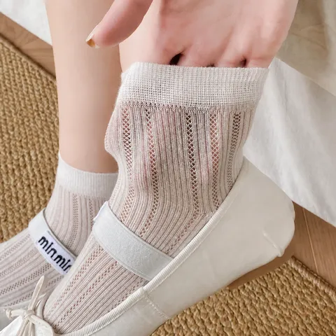 Calze a Metà Polpaccio in Cotone Stile Giapponese da Donna Traspiranti a Rete Tinta Unita Casual Carine con Fiocco Moda Primavera Estate