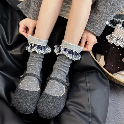 Chaussettes Mi-Hautes Rétro en Mélange de Laine pour Femmes Motif Pois Poignets Volants Chaussettes Chaudes Hiver Confortables