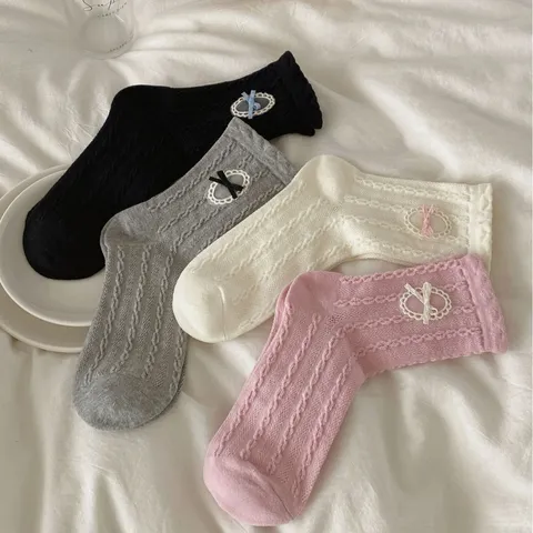 Chaussettes Mi-Hautes Style Lolita Japonais Doux pour Femmes Couleur Unie Tricot Torsadé Nœud en Dentelle Mignon Chaussettes en Coton Décontractées
