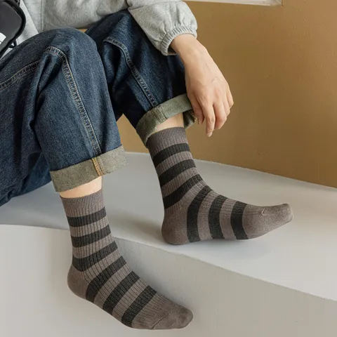 Chaussettes Mi-Mollet en Cachemire pour Hommes Hiver Décontracté Chaud Rayé Doux Confortable Mode Rétro Affaires Quotidien Thermique