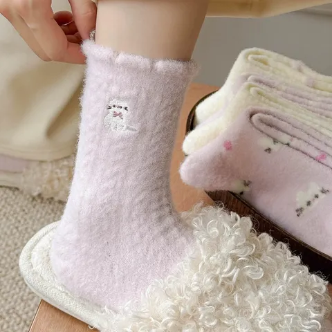 Women Winter Warm Thickened Australian Velvet Floor Socks Cute Cartoon Cat Embroidery Sweet Casual Home Mid-Tube Socks