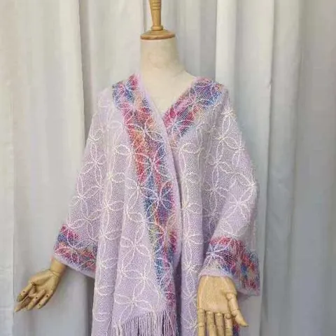 Donna Primavera Estate Mantella Lavorata a Maglia Scialle Stile Etnico Motivo Trifoglio Onde Colorate Capispalla
