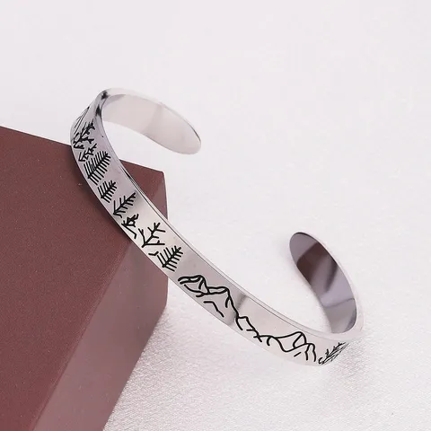 Nordisches Wikinger Edelstahl Bergwald Graviert Offener Armreif Personalisiertes Natur Inspiriertes Armband Für Damen Herren Schmuck