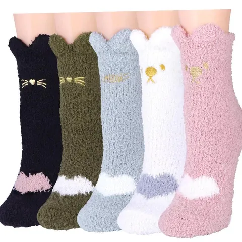 Chaussettes de Sommeil en Polaire Corail Chaudes pour Femme Mignonnes Oreilles de Chat Chaussettes Pelucheuses Épaissies Douces Sol Intérieur