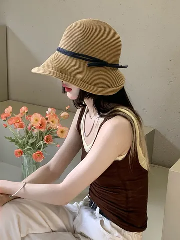Women Straw Sun Hat Foldable Wide Brim Beach Hat Summer UV Protection Audrey Hepburn Style Casual Straw Hat