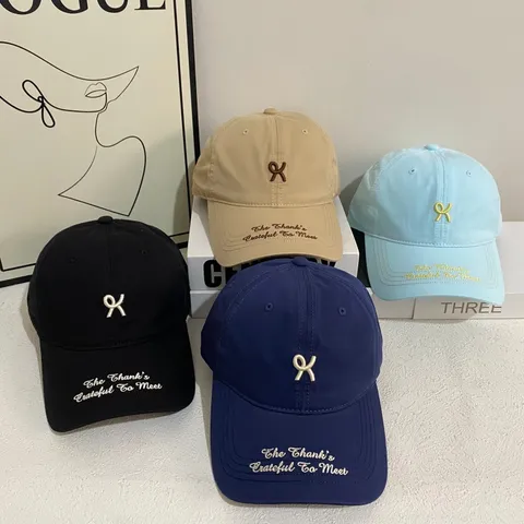 Hoge Kwaliteit Koreaanse Stijl Honkbalpet Voor Dames Heren Geborduurde Letter Verstelbaar Casual Mode Zonnehoed Paar Hip Hop Streetwear
