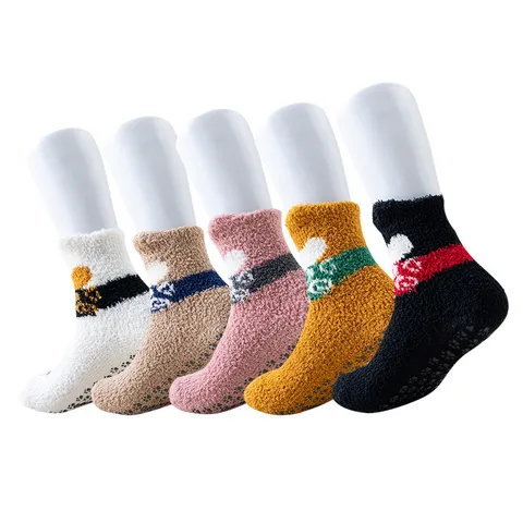 Women Winter Warm Fluffy Anti Slip Slipper Socks Cute Cartoon Dog Pattern Sleep Socks Soft Cozy Fuzzy Fleece Indoor Floor Socks