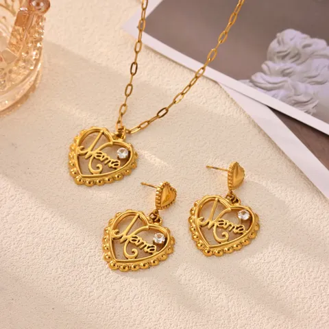 Vintage Stainless Steel Gold Plated Heart Rhinestone Pendant Necklace Earrings Jewelry Set Hollow Carved Mom Letter Charms Gift For Women