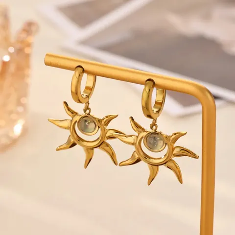 18K Gold Plated Stainless Steel Sun Pendant Necklace Earrings Set For Women Retro Rhinestone Artificial Pearl Jewelry Set