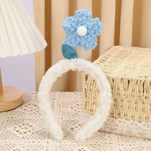 Joli Bandeau de Fleurs en Peluche Doux Cerceau à Cheveux en Laine d'Agneau Accessoires de Cheveux de Dessin Animé Mignons Pour Enfants