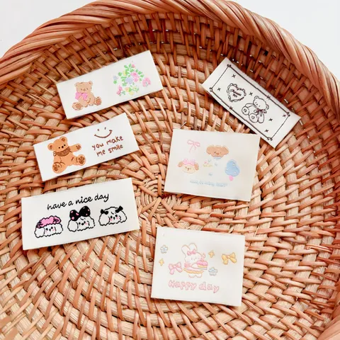 DIY Handmade Woven Fabric Labels Cartoon Bear Dog Embroidery Patches For Sewing Clothes Hats Bags Accessories